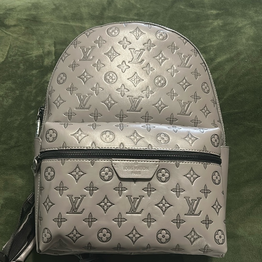 Discovery backpack